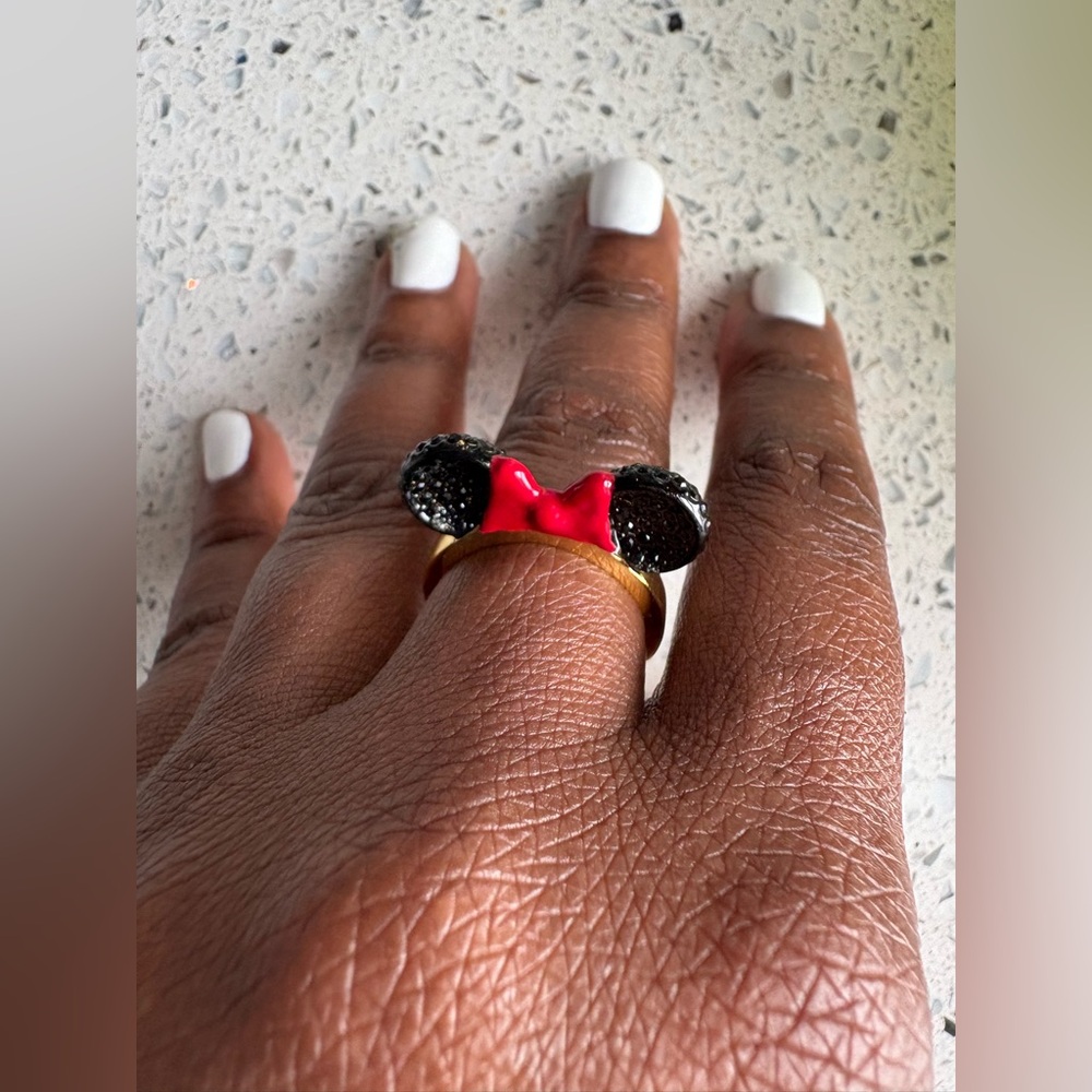 KATE SPADE Disney Minnie Mouse Ears Gold & Black Ring Size 8 - Picture 3 of 4
